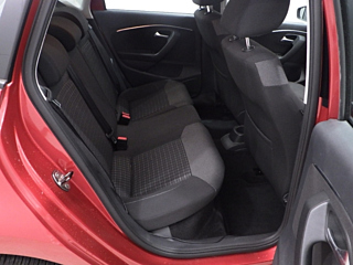 VOLKSWAGEN POLO 2015