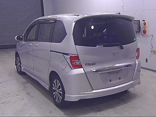 HONDA FREED 2014