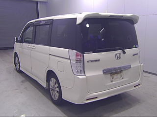 HONDA STEP WAGON 2010