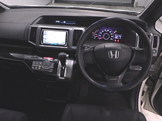 HONDA STEP WAGON 2010