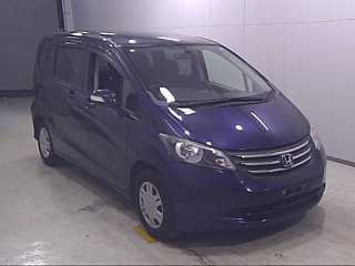 HONDA FREED 2010