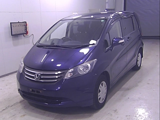 HONDA FREED 2010