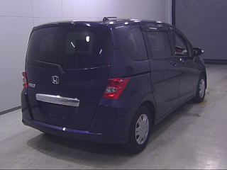 HONDA FREED 2010