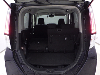 TOYOTA ROOMY 2022