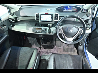 HONDA FREED 2012