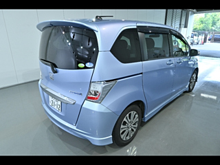HONDA FREED 2012