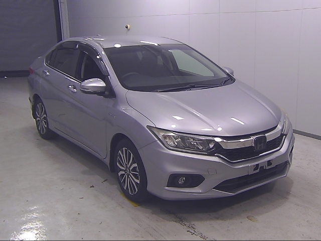 HONDA GRACE 2019