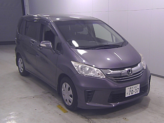 HONDA FREED 2015