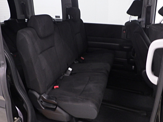 HONDA STEP WAGON 2011