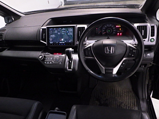 HONDA STEP WAGON 2014