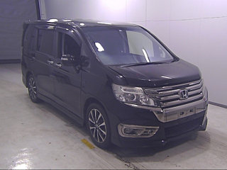 HONDA STEP WAGON 2014