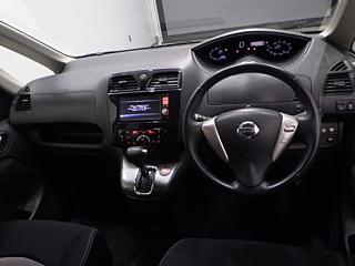 NISSAN SERENA 2012