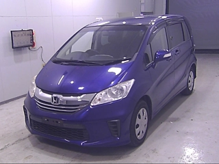 HONDA FREED 2016