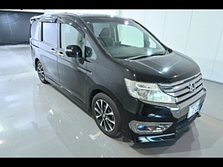HONDA STEP WAGON 2012