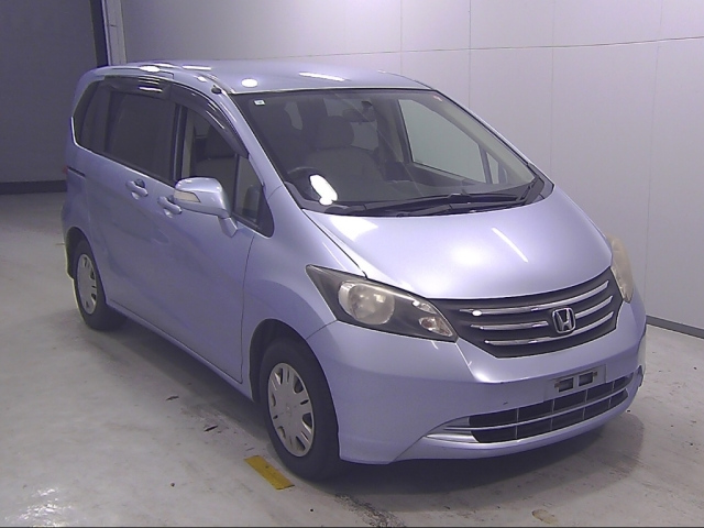 HONDA FREED 2008