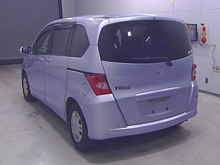 HONDA FREED 2008
