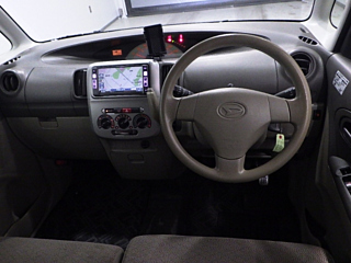 DAIHATSU TANTO 2010