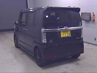 HONDA N BOX 2017