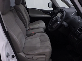 NISSAN SERENA 2014
