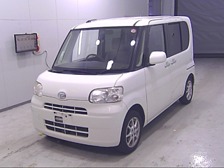 DAIHATSU TANTO 2012