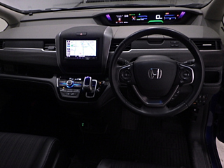 HONDA FREED 2016
