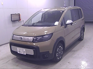 HONDA FREED 2025