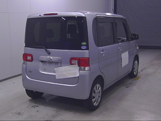 DAIHATSU TANTO 2013