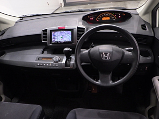 HONDA FREED 2008