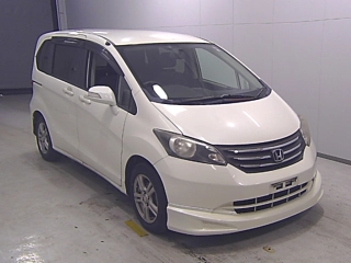 HONDA FREED 2008