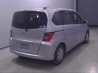 HONDA FREED 2008