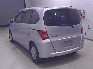 HONDA FREED 2008