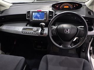 HONDA FREED 2010