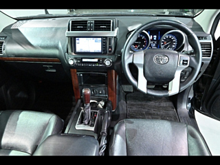 TOYOTA LAND CRUISER PRADO 2016
