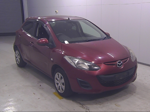 MAZDA DEMIO 2013