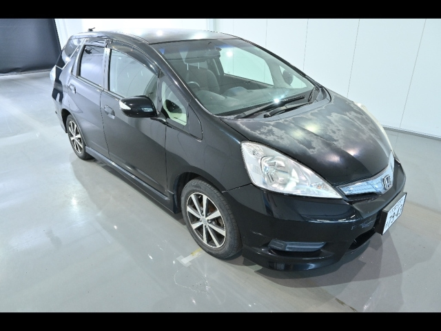 HONDA FIT SHUTTLE 2011