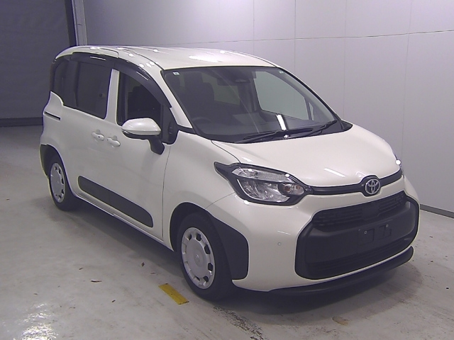 TOYOTA SIENTA 2023