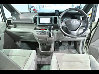 HONDA STEP WAGON 2010