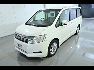 HONDA STEP WAGON 2010