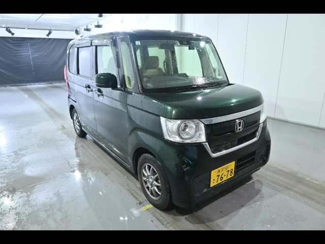 HONDA N BOX 2017