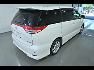 TOYOTA ESTIMA 2008