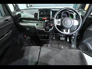 HONDA N BOX 2017