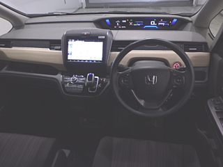 HONDA FREED 2018