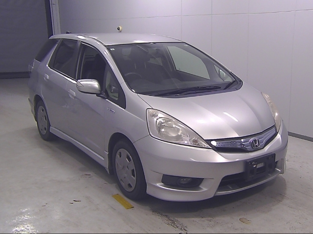 HONDA FIT SHUTTLE 2013