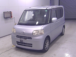 DAIHATSU TANTO 2009