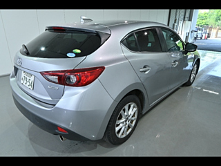 MAZDA AXELA 2015