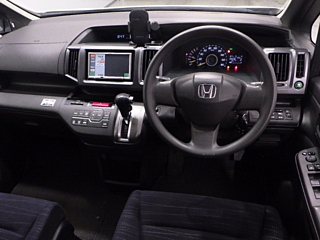 HONDA STEP WAGON 2010