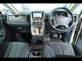 MITSUBISHI DELICA D5 2008