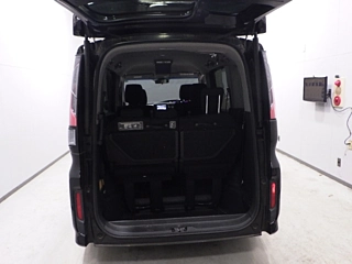 HONDA STEP WAGON 2017