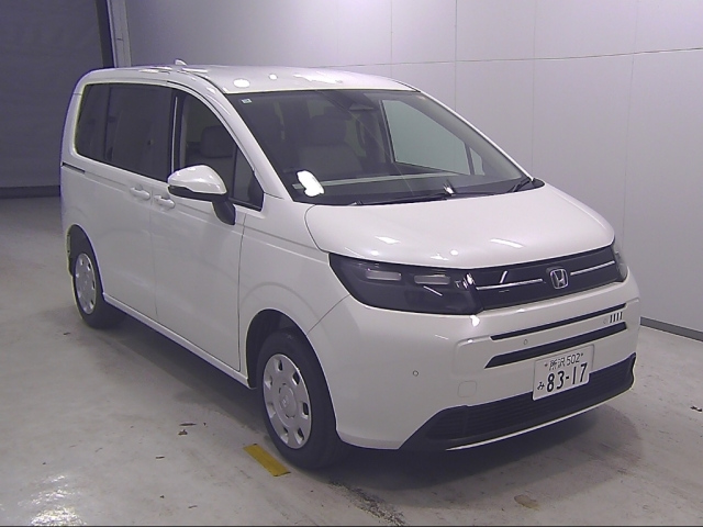 HONDA FREED 2025