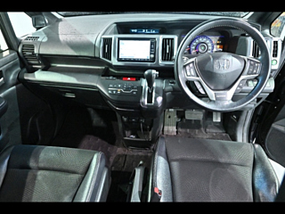HONDA STEP WAGON 2012